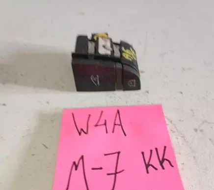 Audi A6 Allroad C6 Tailgate opening switch 4F0959833