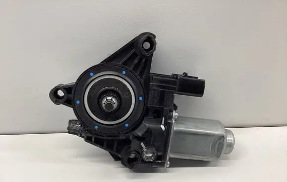 Chrysler Pacifica Front door window regulator motor 3040313C