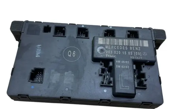 Mercedes-Benz C AMG W203 Door control unit/module 203820158509 2038201585 351321
