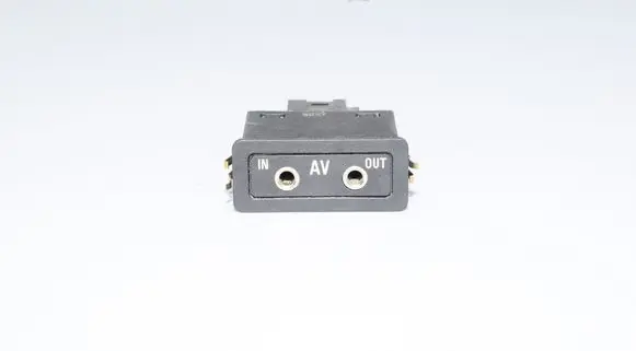 BMW X5 E53 AUX in-socket connector 8368346