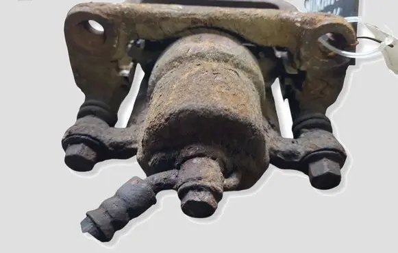 Nissan Murano Z50 Rear brake caliper