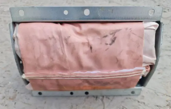 Volvo V70 Passenger airbag 9191928 570603700G G2304C0280025