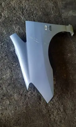 Toyota Corolla Verso E121 Fender