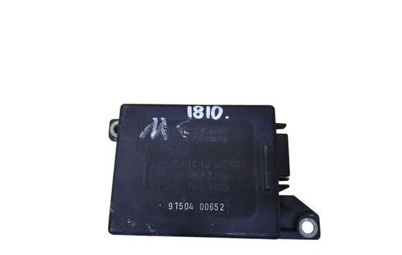 Mercedes-Benz E W124 Airbag control unit/module 0048202410