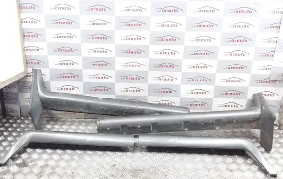 Opel Monterey Sill