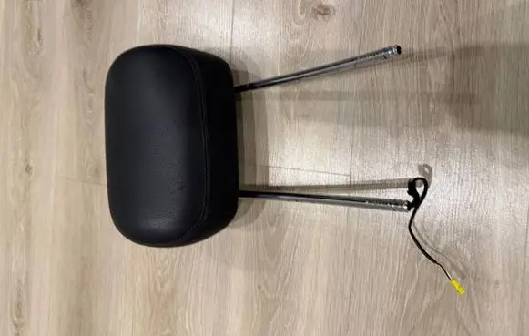 Mercedes-Benz E W211 Front seat headrest A2119703078 2119703078