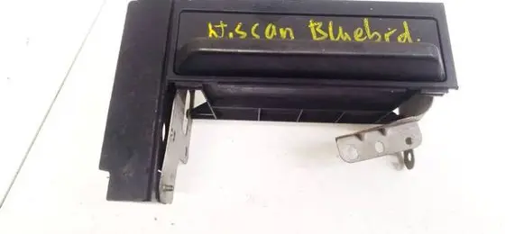 Nissan X-Trail T30 Glove box 6847544F00 6847515020