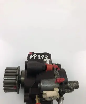 Ford C-MAX II Fuel injection high pressure pump 9676289780