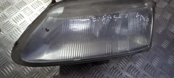 Renault Espace III Headlight/headlamp 7700820118