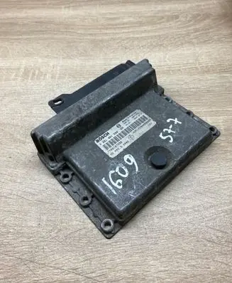 Renault Espace III Engine control unit/module ECU 7700107258 7700868305 0281001590