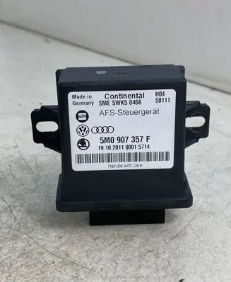 Volkswagen PASSAT B7 Xenon control unit/module 5M0907357F 5WK50466