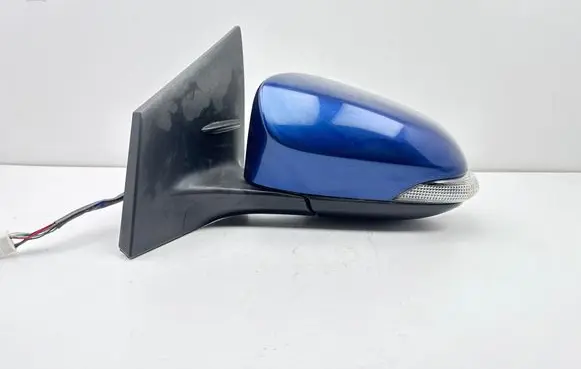 Toyota Auris E180 Front door electric wing mirror E11026983