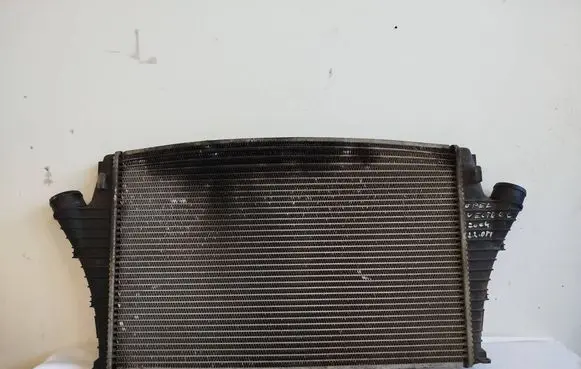 Opel Vectra C Intercooler air channel guide 