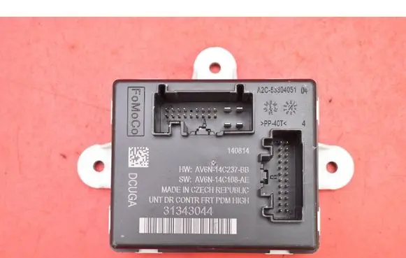 Volvo V40 Engine control unit/module ECU 31343044