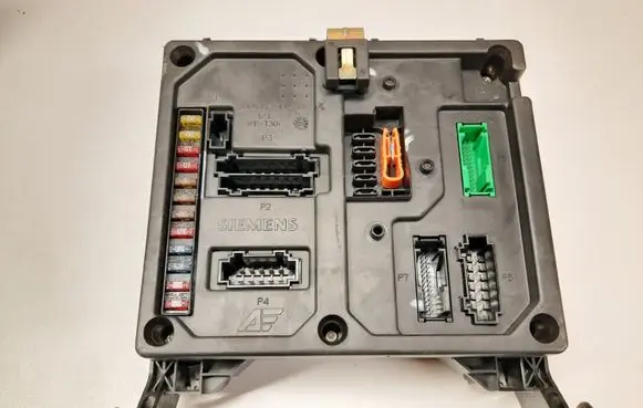 Ford Galaxy Comfort/convenience module S108152001 PBTGF10