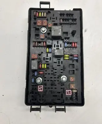Chevrolet Camaro Fuse box set PA66GF14 22760635