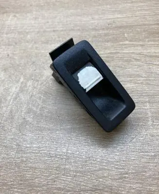 Volkswagen PASSAT B6 Fuel tank opening switch 1F0959527 1F0959855