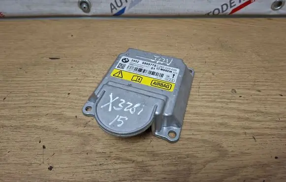 BMW X3 F25 Airbag control unit/module 6869775