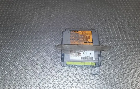 Toyota Avensis Verso Airbag control unit/module 8917044040