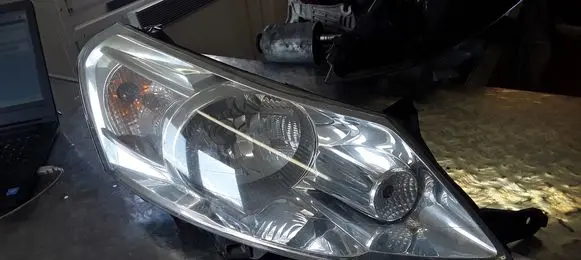 Peugeot Expert Headlight/headlamp 1401368480