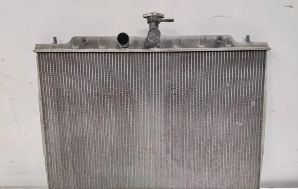 Nissan X-Trail T31 Coolant radiator 