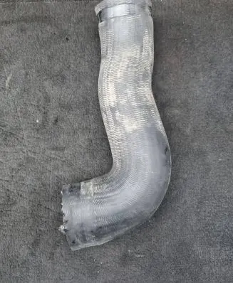 Volkswagen PASSAT B7 Intercooler hose/pipe 1K0145832AC