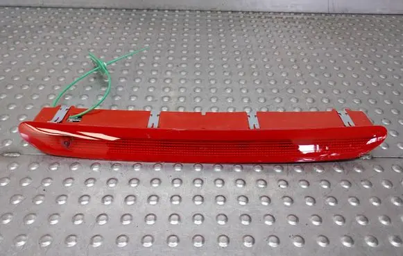 Volkswagen Golf VI Third/center stoplight S26380340 5K0945087B