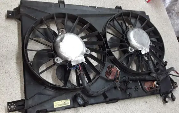 Alfa Romeo 159 Fan set 50501455