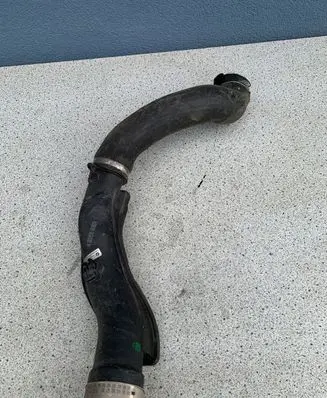 BMW 5 F10 F11 Intercooler hose/pipe 4735270