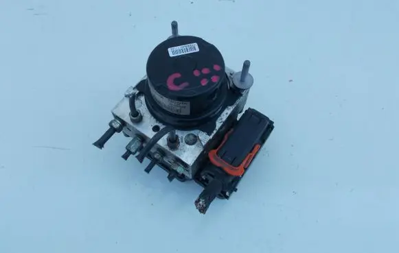 Toyota Yaris ABS Pump 445400D100 89541-0D170