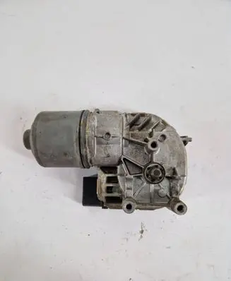 Volkswagen Golf V Wiper motor 1k1955119e
