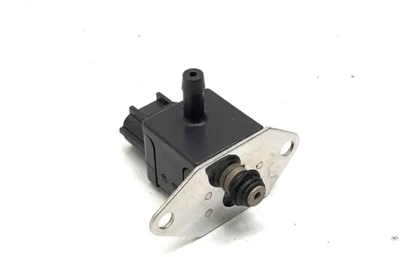 Jaguar XK8 - XKR Fuel pressure sensor 