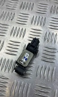 Audi A4 S4 B7 8E 8H Airbag deployment crash/impact sensor