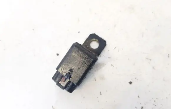 Mitsubishi Galant Other relay mb261290