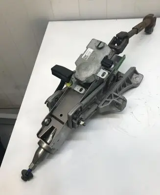 Volvo V50 Steering wheel axle H70GBT07051501338 P30793585