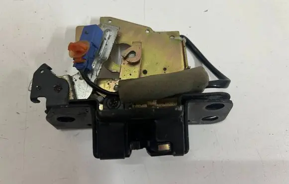 Honda Stream Tailgate/trunk/boot lock/catch/latch
