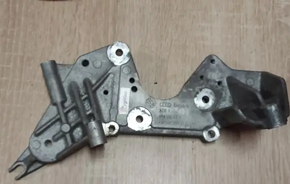 Audi Q5 SQ5 Fuel pump bracket 059130147P