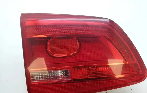 Volkswagen Touran I Tailgate rear/tail lights 1T0945093A
