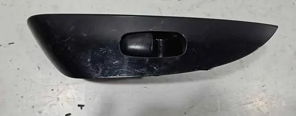 Nissan Leaf I (ZE0) Electric window control switch 829613NL0A
