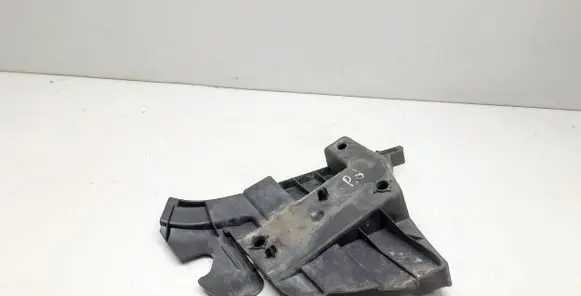Volvo V70 Front bumper mounting bracket 31265345