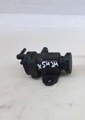 BMW 5 F10 F11 Turbo solenoid valve 3024389