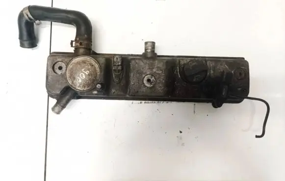Ford Mondeo MK IV Rocker cam cover 1s406k271ba 1s40-6k271-ba