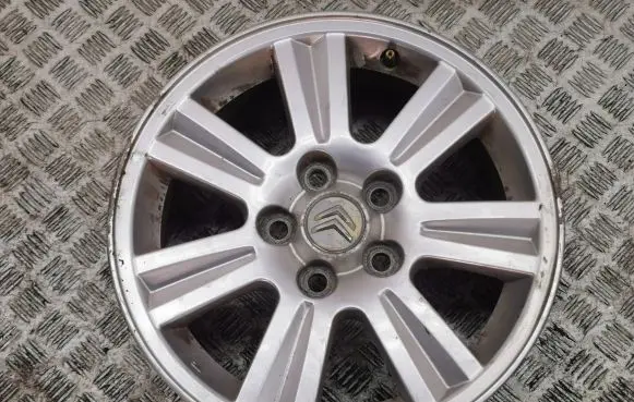 R16 alloy rim