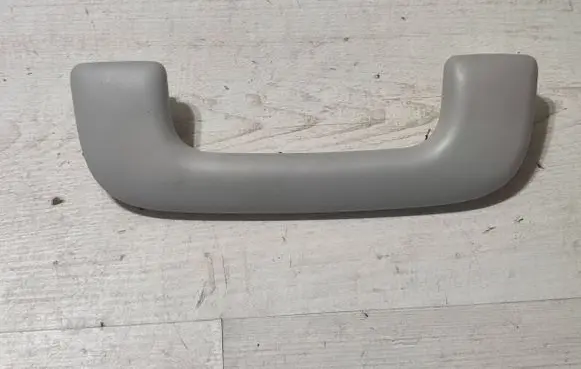 Hyundai Kona I Front interior roof grab handle 11H1