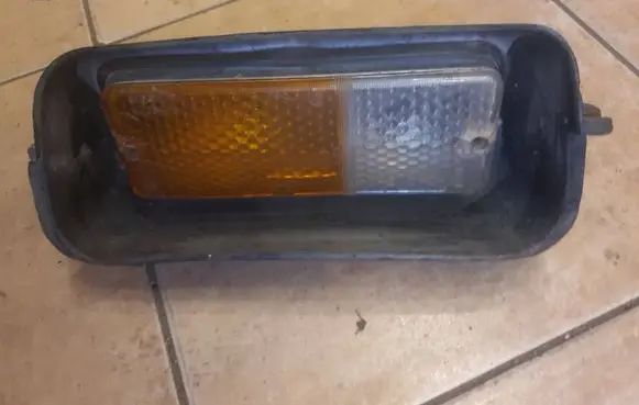 Lada Niva Front indicator light 21218401180