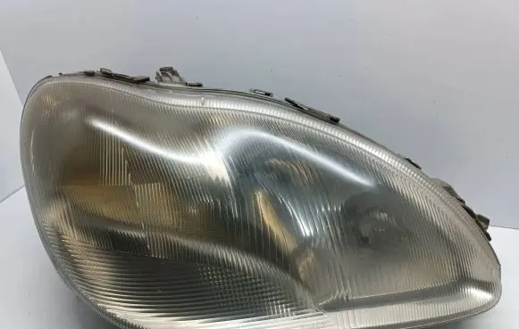 Mercedes-Benz S W220 Headlight/headlamp A2208200261 0301153002