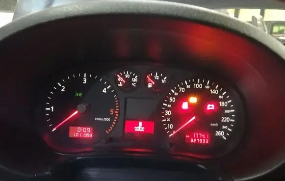 Audi A3 S3 8L Speedometer (instrument cluster) 8L0920900 IMPRK1535770