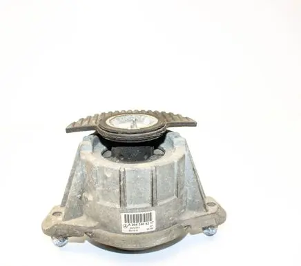 Engine mount bracket