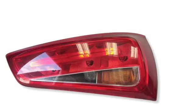 Audi A1 Rear/tail lights 8X0945094 01043602