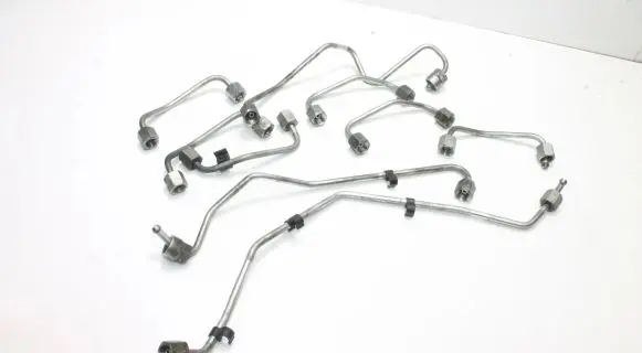 Volkswagen Phaeton Fuel line pipe